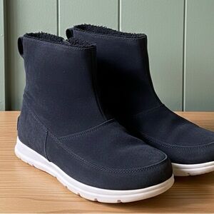 Sorel Black Fleece-Lined Boots